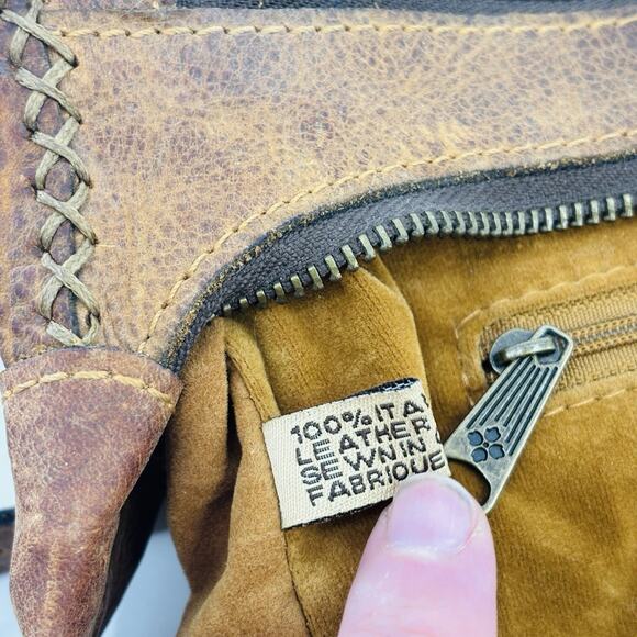 PATRICIA NASH Camila Vintage Distressed leather tassel crossbody bag - COGNAC - Picture 8 of 12